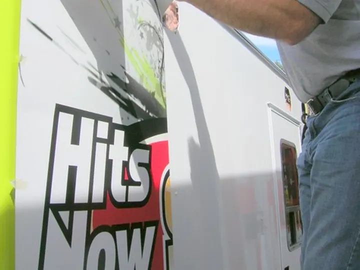 Hits Now 943 — How It’s Made by Hale Custom Signs