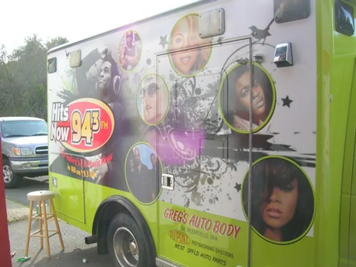 Hits Now 943 — How It’s Made by Hale Custom Signs
