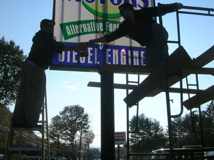 Evergreen Motors — How It’s Made by Hale Custom Signs